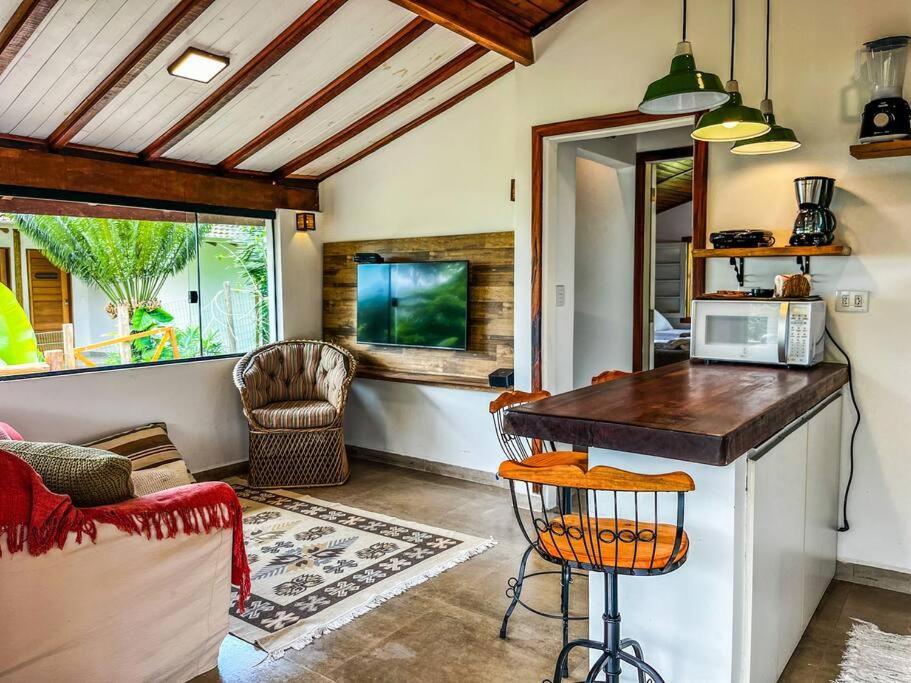 Casa de férias Chale Varandas Vistamar Com Ar Condicionado E Churrasqueira