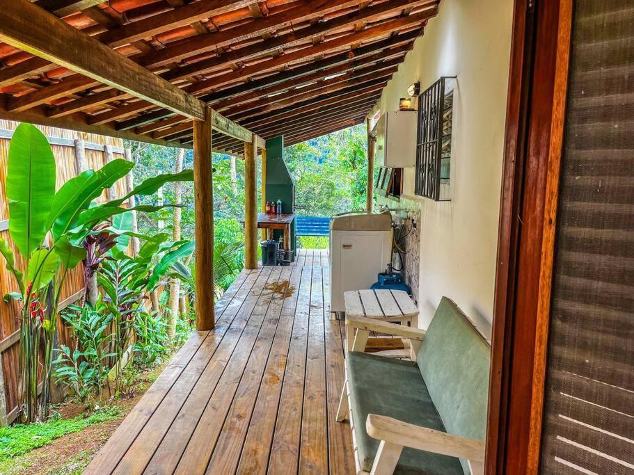 Chale Varandas Vistamar Com Ar Condicionado E Churrasqueira Ubatuba
