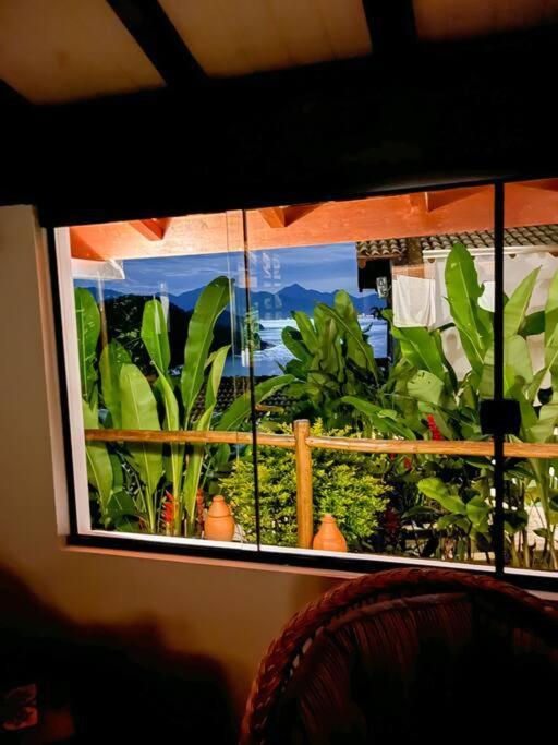 Chale Varandas Vistamar Com Ar Condicionado E Churrasqueira Casa de férias Ubatuba