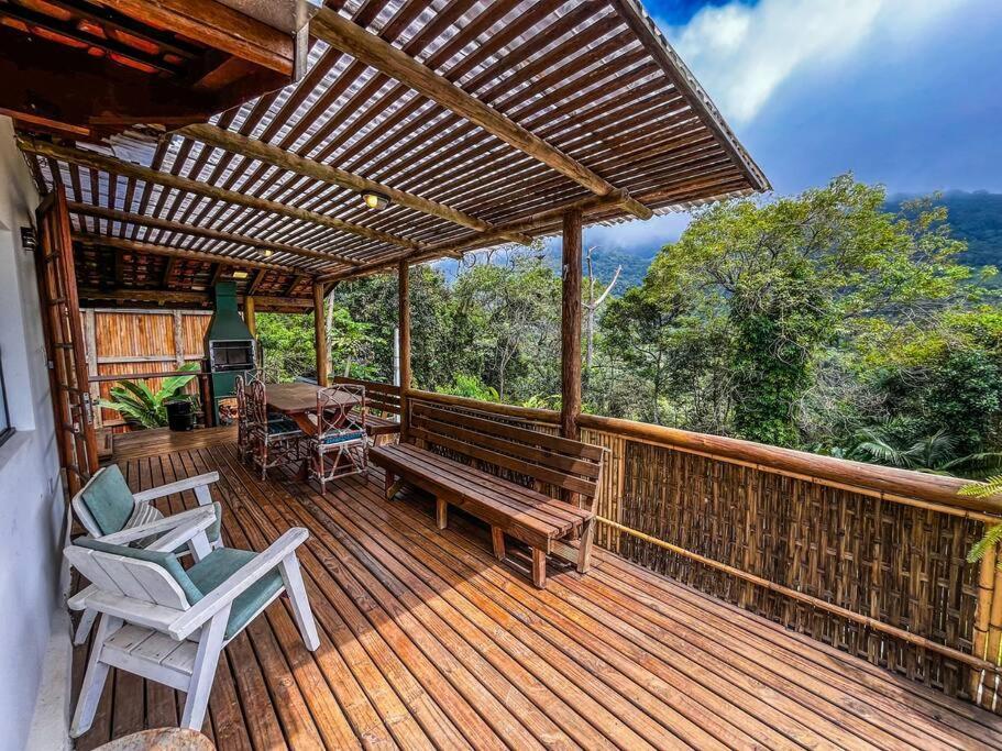 Casa de férias Chale Varandas Vistamar Com Ar Condicionado E Churrasqueira *