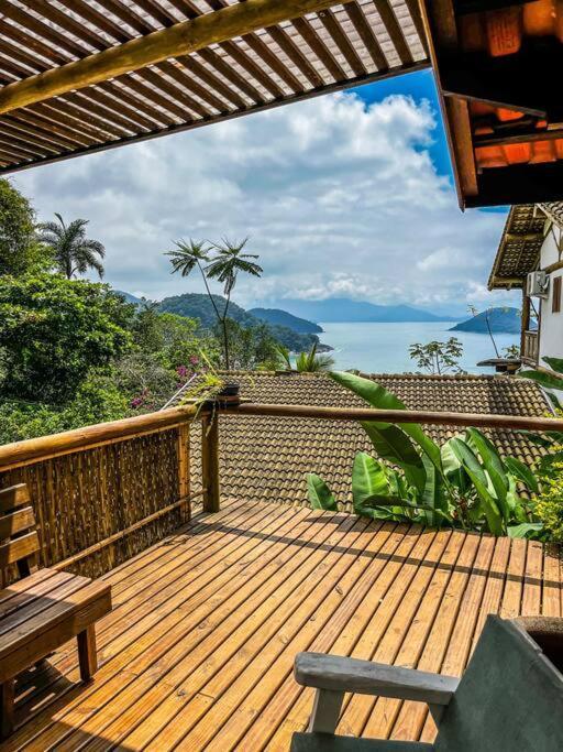 Casa de férias Chale Varandas Vistamar Com Ar Condicionado E Churrasqueira *